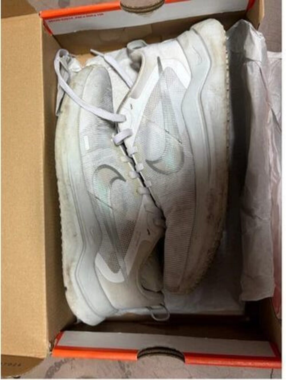Nike Downshifter 12 Running Shoes Mens 7.5 White DD9294-100 Used